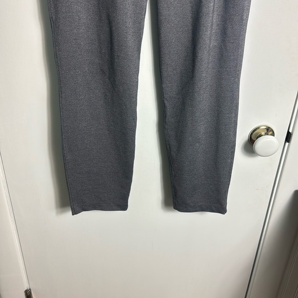 Lululemon On The Fly Pant 27” Heathered Black Size 6 - Picture 4 of 11